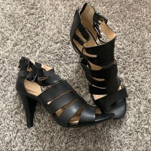 Liz Claiborne Black Heels